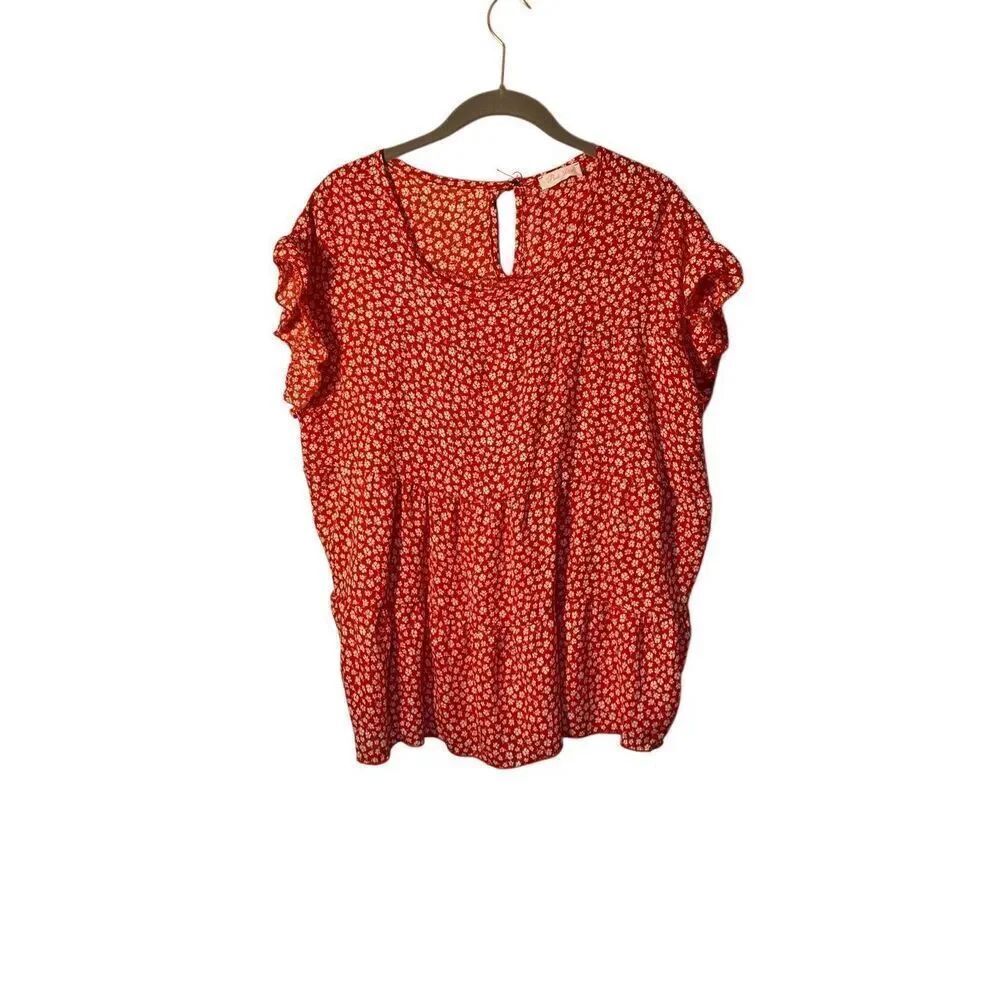 Pink Lily Woman’s Red & White Floral Short Sleeve Blouse Size Small